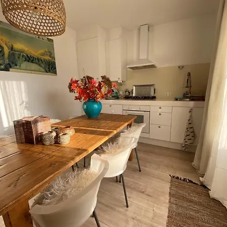 Casa Blanca Old -